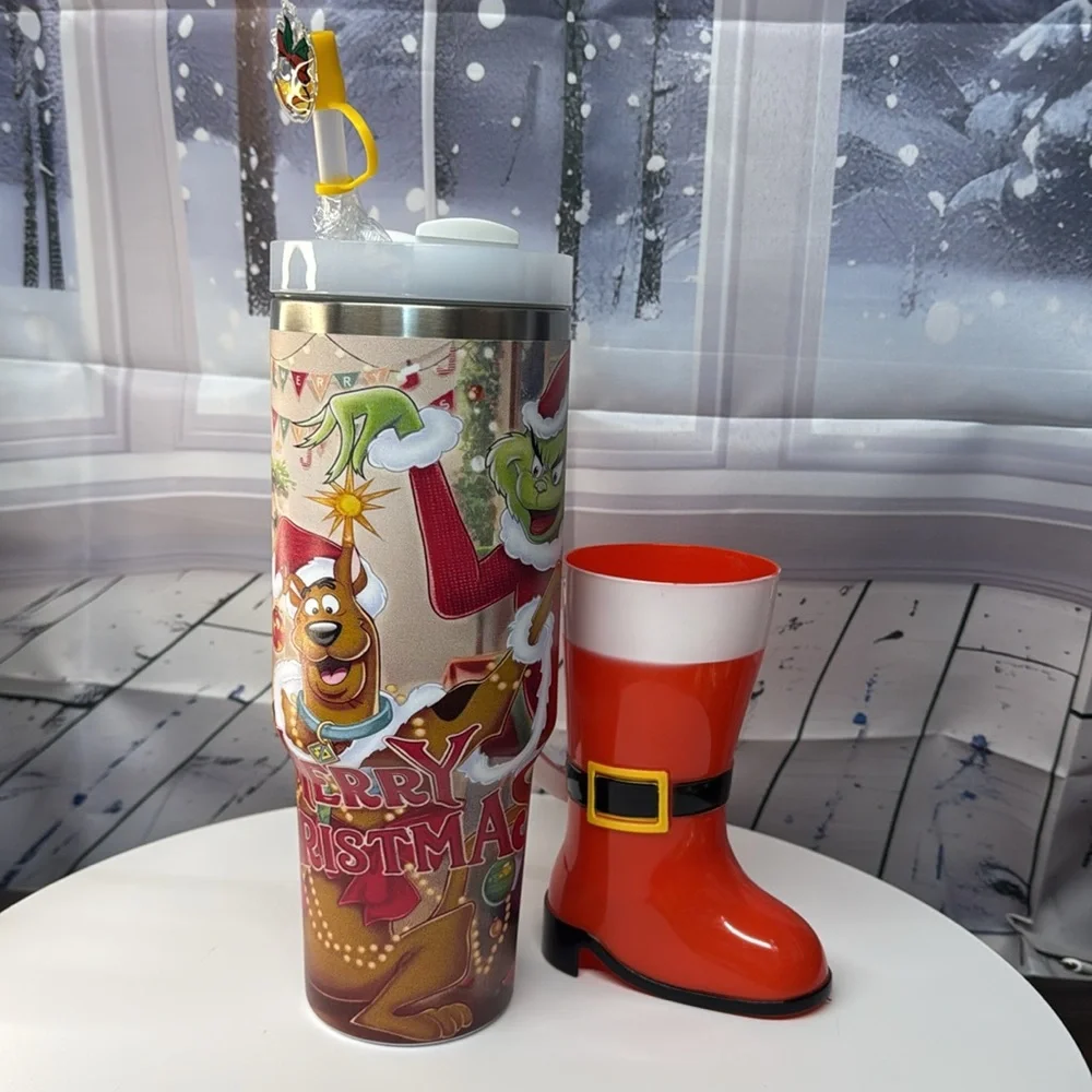 40oz Scooby doo‎ and the grinch tumbler. NWOT